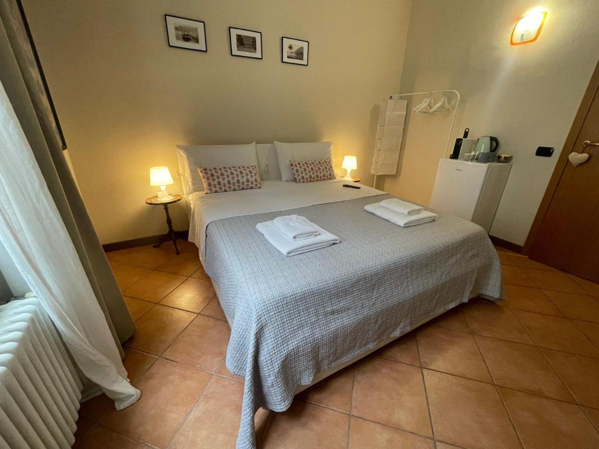 La Camera Di Lidia Como Buitenkant foto